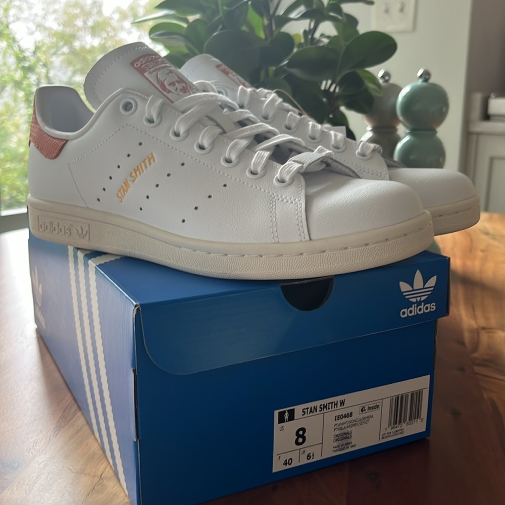 Stan Smith Adidas Size 8 Brand New!